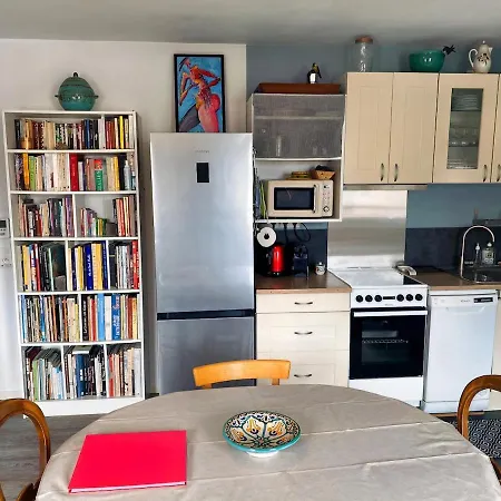 Apartament Cosy Pres De Paris Et De L'aeroport Cdg Drancy